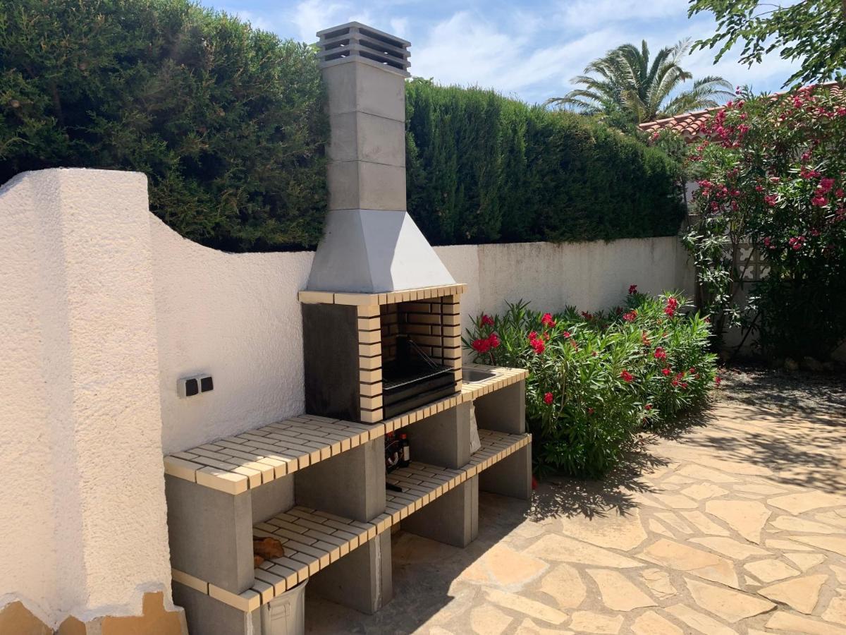 Sonrisa De Oro - Private Swimming Pool Villa